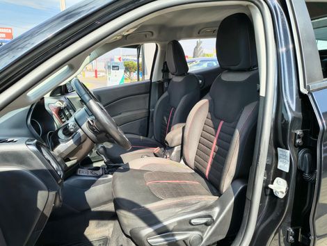 Fiat Toro Freedom 1.8 16V Flex Aut.