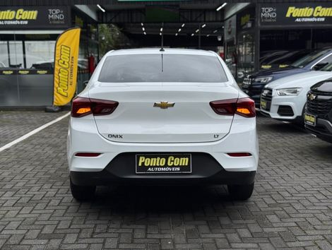 Chevrolet ONIX SEDAN Plus LT 1.0 12V Flex 4p Mec.