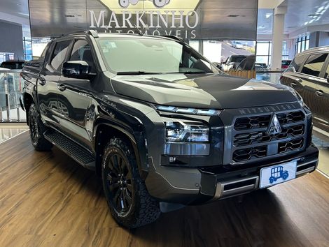 Mitsubishi Triton Katana 2.4 CD 4x4 TB Diesel Aut.