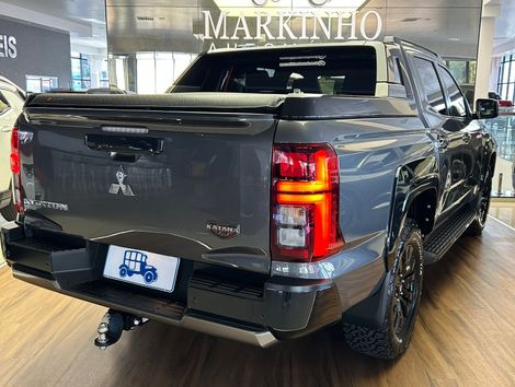 Mitsubishi Triton Katana 2.4 CD 4x4 TB Diesel Aut.