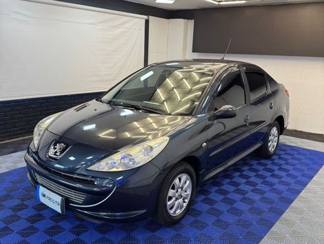 Peugeot 207 Sedan Passion XR 1.4 Flex 8V 4p