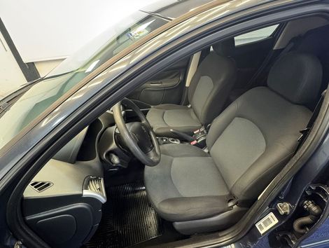 Peugeot 207 Sedan Passion XR 1.4 Flex 8V 4p