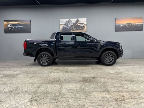 Ford Ranger Black 2.0 4x2 CD TB Diesel Aut.