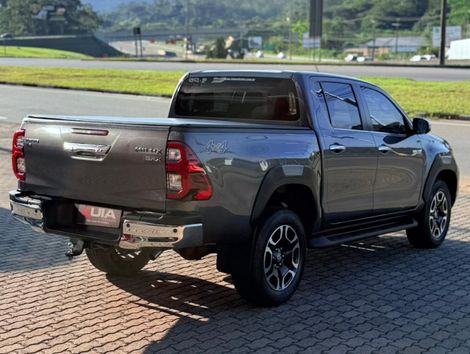 Toyota Hilux CD SRX 4x4 2.8 TDI 16V Diesel Aut.