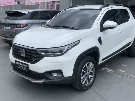 Fiat Strada Volcano 1.3 Flex 8V CD