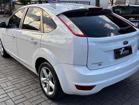 Ford Focus 1.6 S/SE/SE Plus Flex 8V/16V  5p