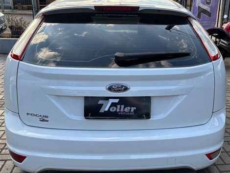 Ford Focus 1.6 S/SE/SE Plus Flex 8V/16V  5p