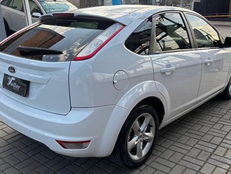Ford Focus 1.6 S/SE/SE Plus Flex 8V/16V  5p