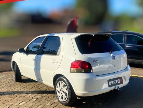 Fiat Palio ELX 1.4 Fire/30 Anos F. Flex 8V 4p