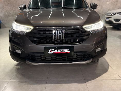 Fiat Strada Volcano 1.3 Flex 8V CD