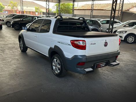 Fiat Strada Freedom 1.4 Flex 8V CD