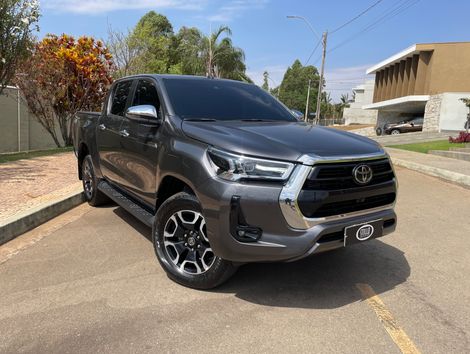 Toyota Hilux CD SRX 4x4 2.8 TDI 16V Diesel Aut.