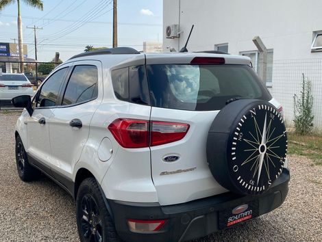 Ford EcoSport FREESTYLE 1.5 12V Flex 5p Aut.