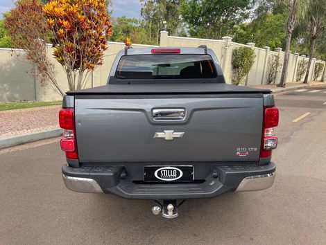 Chevrolet S10 Pick-Up LTZ 2.4 F.Power 4x2 CD