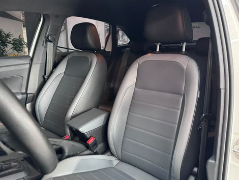 VolksWagen Nivus Highline 1.0 200 TSI Flex Aut.