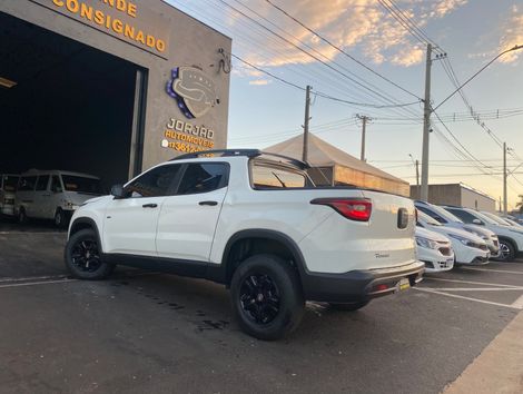 Fiat Toro Freedom 2.0 16V 4x2 TB Diesel Mec.