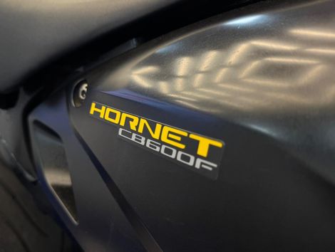 HONDA CB 600F HORNET