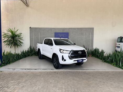 Toyota Hilux CD SR 4x4 2.8 TDI Diesel Aut.