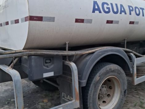 VOLVO VM 220 4x2 2p (diesel) (E5)