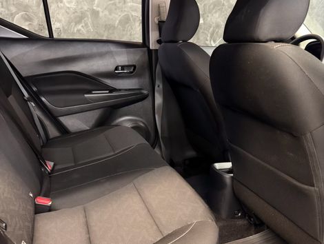 Nissan KICKS Play Sense 1.6 16V Flex Aut.