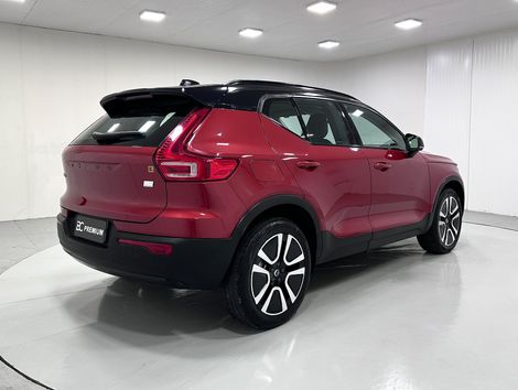 Volvo XC 40 T-5 MOMENTUM 1.5 FWD (Híbrido)