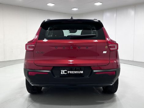 Volvo XC 40 T-5 MOMENTUM 1.5 FWD (Híbrido)