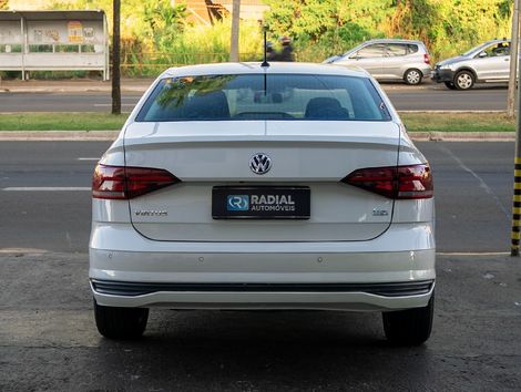 VolksWagen VIRTUS 1.6 MSI Flex 16V 4p Aut.