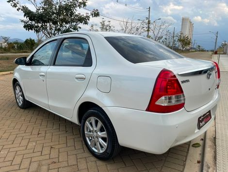 Toyota ETIOS X Sedan 1.5 Flex 16V 4p Aut.
