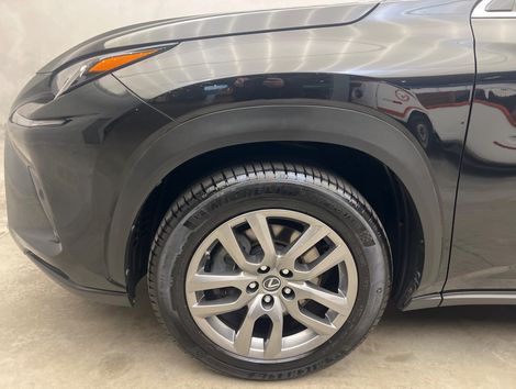 Lexus NX-300 Dynamic 4x4 2.0 16V 238cv Aut.