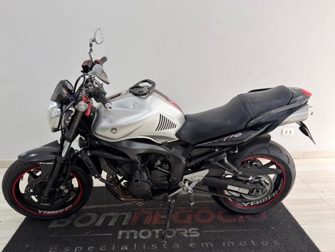 YAMAHA FZ6 N