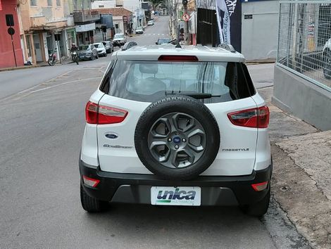 Ford EcoSport FREESTYLE 1.5 12V Flex 5p Aut.