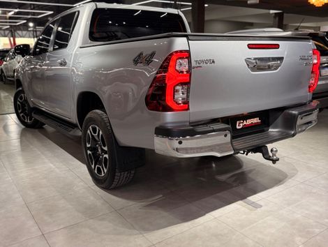 Toyota Hilux CD SRV 4x4 2.8 TDI Diesel Aut.