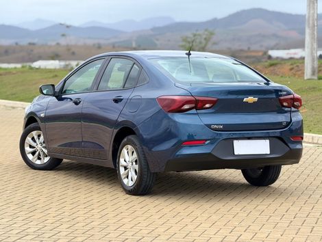 Chevrolet ONIX SEDAN Plus LT 1.0 12V Flex 4p Mec.