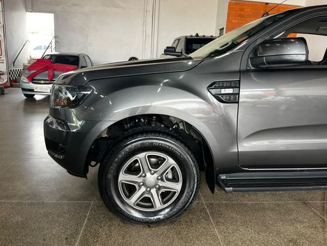 Ford Ranger XLS 2.2 4x4 CD Diesel Aut.