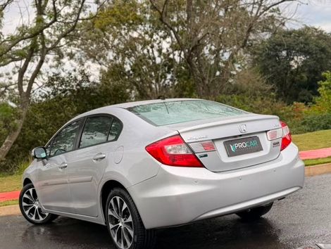 Honda Civic Sedan LXR 2.0 Flexone 16V Aut. 4p