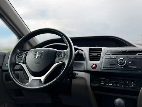 Honda Civic Sedan LXR 2.0 Flexone 16V Aut. 4p