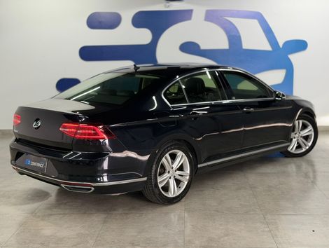 VolksWagen Passat Highline 2.0 TSI 220cv Tip.