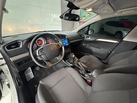 Citroën C4 LOUNGE Tendance 2.0 Flex 4p Mec.