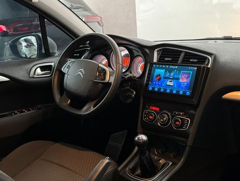 Citroën C4 LOUNGE Tendance 2.0 Flex 4p Mec.