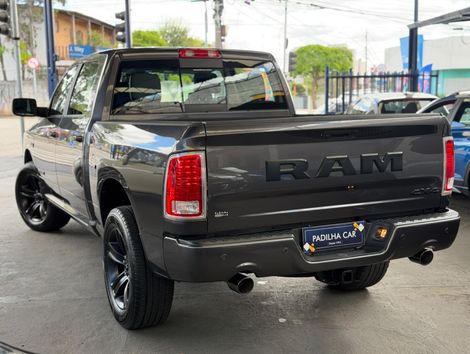 RAM CLASSIC LARAMIE NIGHT ED. 5.7 4X4 Aut.