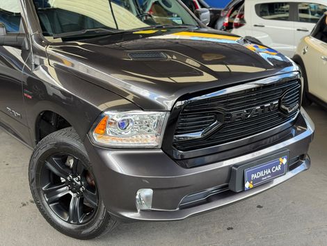 RAM CLASSIC LARAMIE NIGHT ED. 5.7 4X4 Aut.