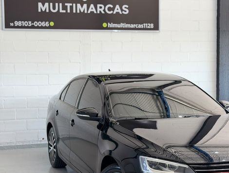 VolksWagen JETTA Comfortline 2.0 T.Flex 8V 4p Tipt.