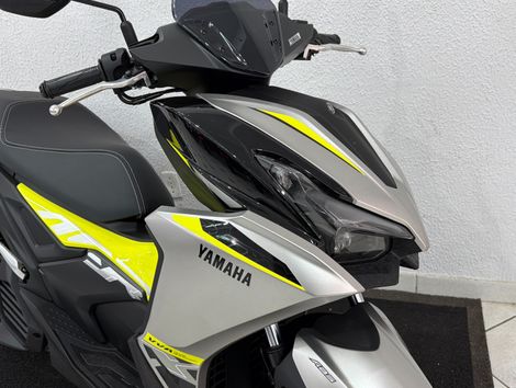 YAMAHA AEROX CONNECTED ABS