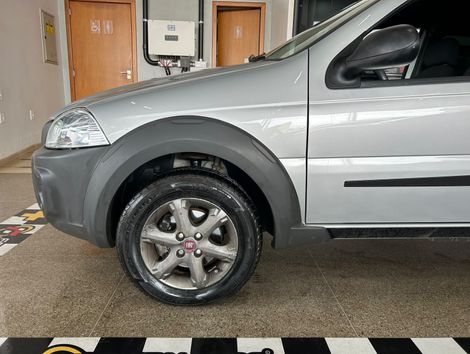 Fiat Strada Working HARD 1.4 Fire Flex 8V CE