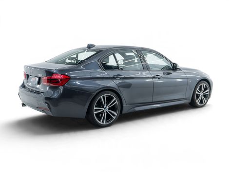 BMW BMW 328i M Sport