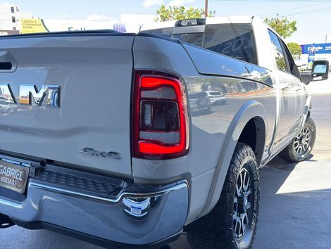 RAM 3500 LIMITED LONGHORN 6.7 TB CD Diesel