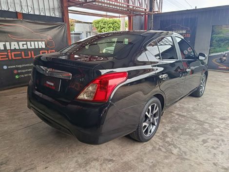 Nissan VERSA S 1.0 12V FlexStart 4p Mec.