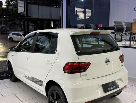 VolksWagen Fox Rock in Rio 1.6 Mi Total Flex 8V 5p