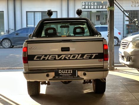 Chevrolet S10 Pick-Up 2.4 MPFI 8v 128cv/ Rodeio