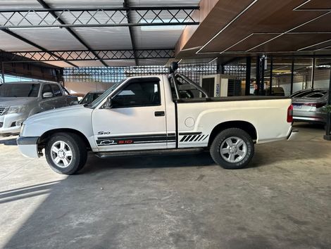 Chevrolet S10 Pick-Up 2.4 MPFI 8v 128cv/ Rodeio